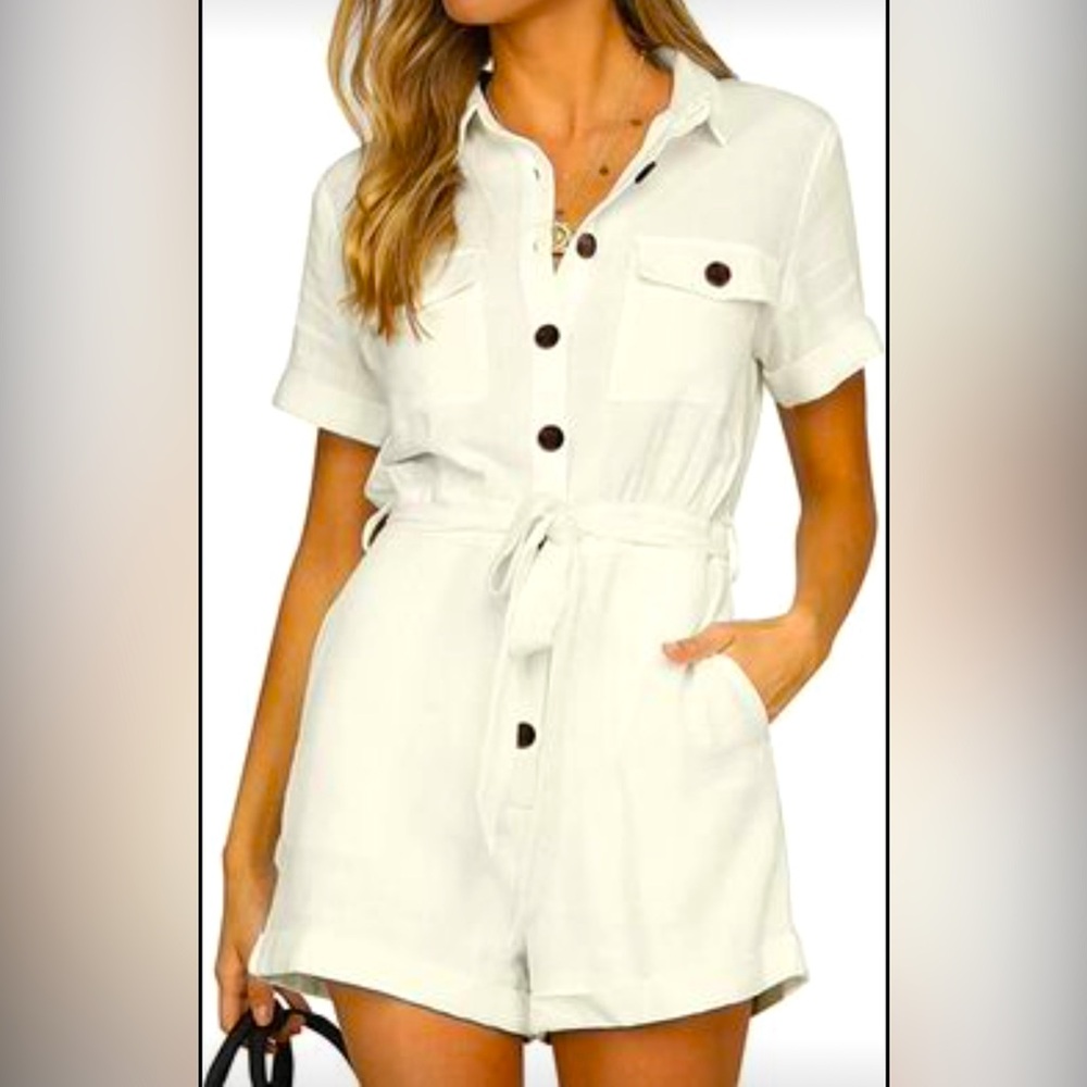 Women's Small Short Sleeve Button Down w/ Pockets Belted Romper Ivory/Off White